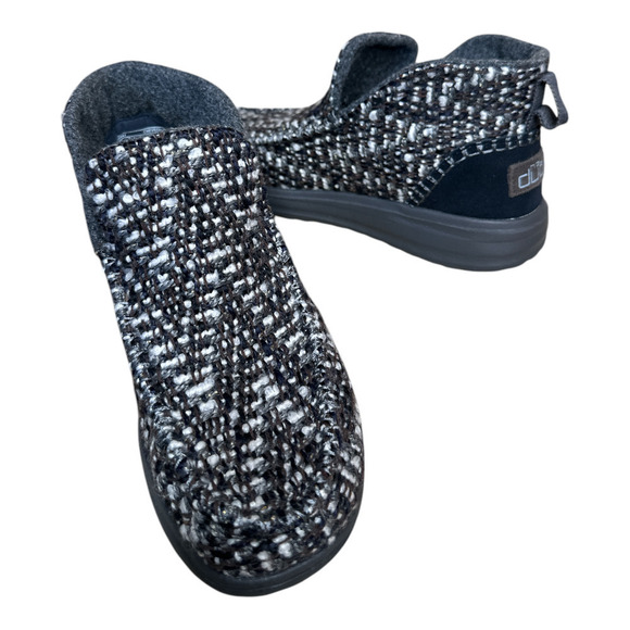 Hey Dude Gray Denny Chevron Blue Slip-on Lightweight Women's Booties Size 7 NWT - Picture 1 of 8